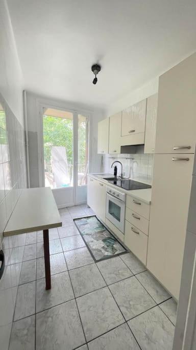 Apartamento F3 Lumineux - Tres Proche De La Mer Niza Exterior foto